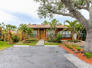 13445 SW 101st Ln, Miami, FL 33186