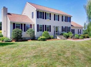 203 Paxton Rd, Spencer, MA 01562