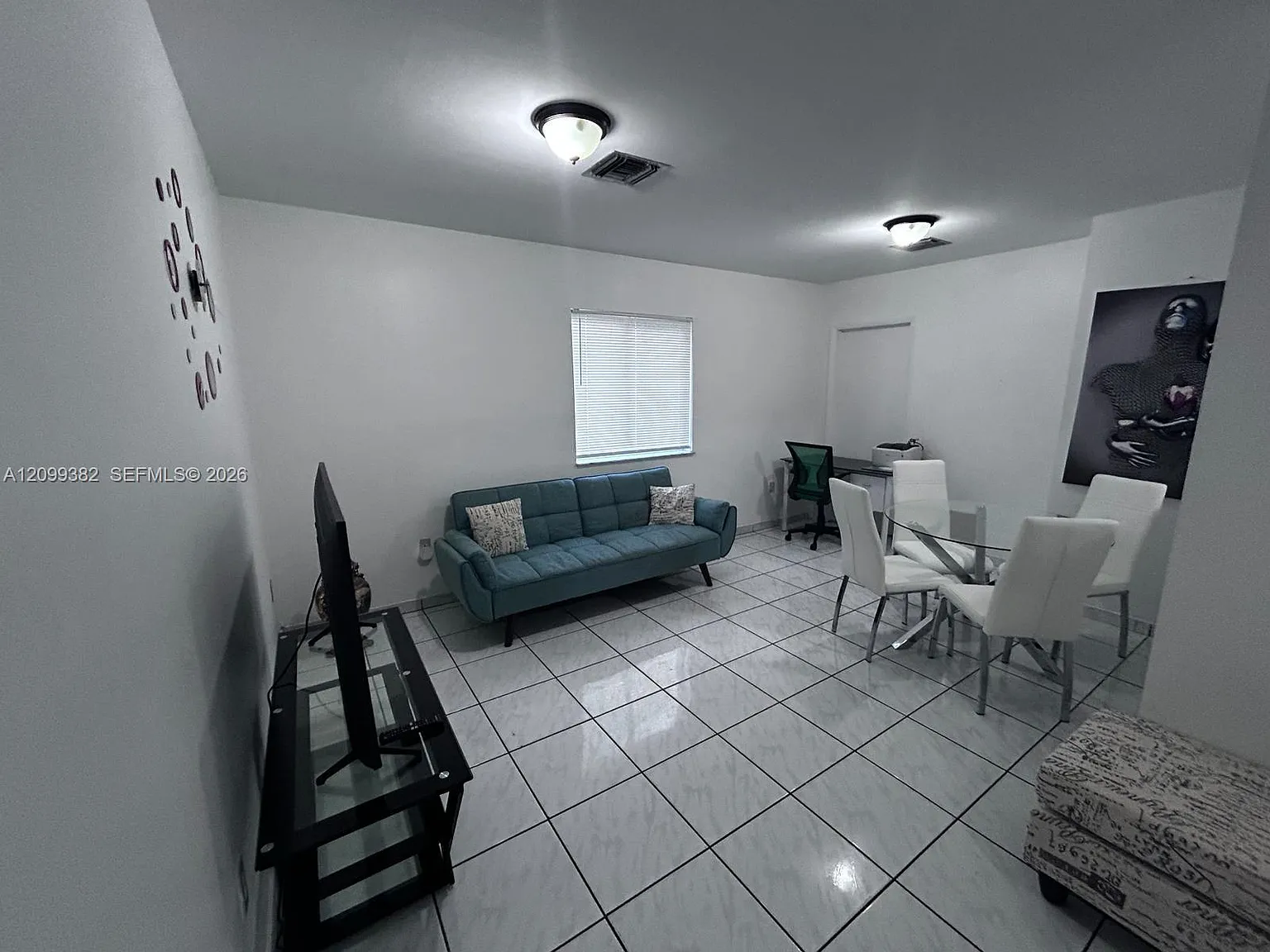 Isle Of Normandy Miami Vi — Photo 1