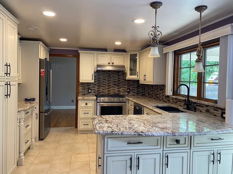 10664 E Dorado Ave — Photo 2
