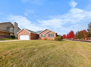 25032 W McMillin Dr, Channahon, IL 60410