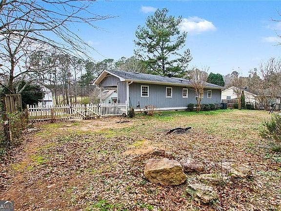 4th image of 845 Idlewood Rd