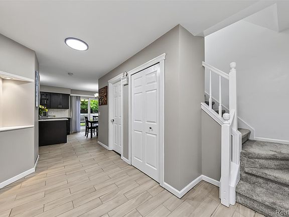 5th image of 5890 Chickadee Ln
