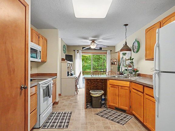 5th image of 4073 Bernthal Rd