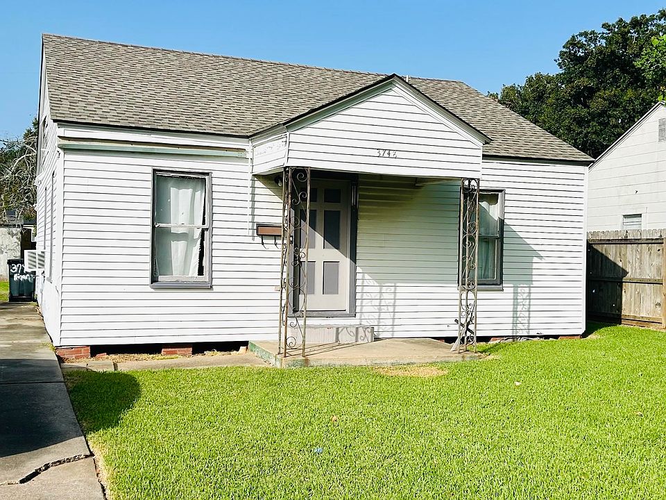 1st image of 3748 Kinard Ave