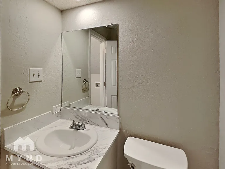 Del Estrado Townhomes — Photo 89