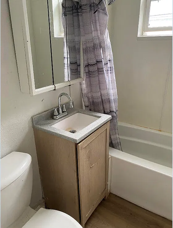 2 bed, 900 sqft, $895 — Photo 3