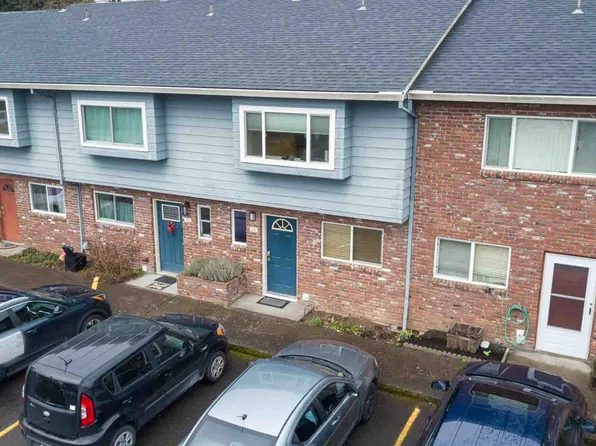 1935 NE 19th St, Gresham, OR 97030