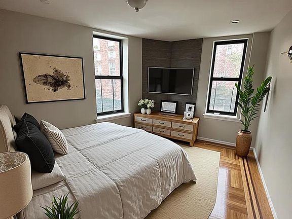 2nd image of 585 E 21st St #3Z
