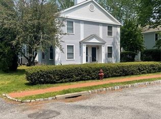 153 High St APT 9, Westerly, RI 02891