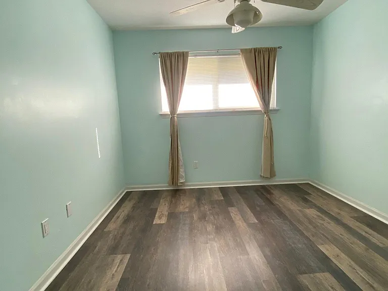 500 Cambertree Way — Photo 11