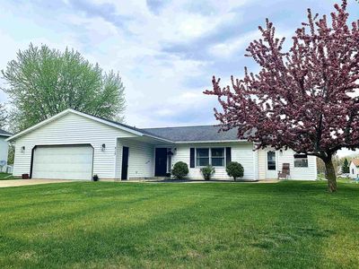812 Farmer Avenue, Tomah, WI, 54660