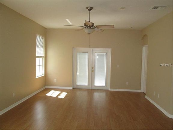 4th image of 10132 Mowry Ln