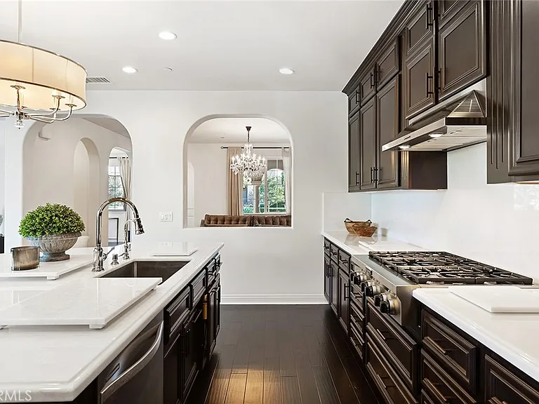11 Golf Dr — Photo 18