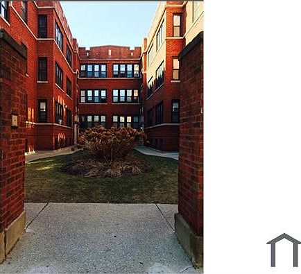 1st image of 7024 S Paxton Ave APT 2A