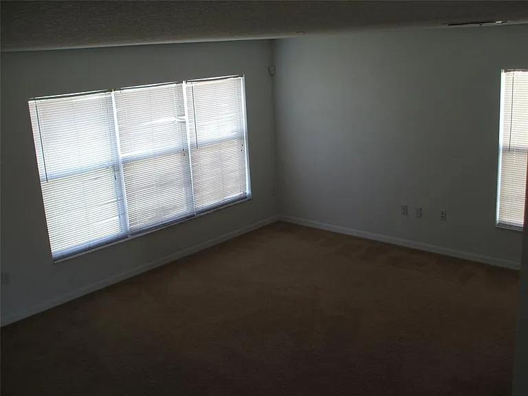 2872 Paynes Prairie Cir — Photo 18