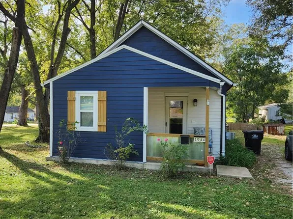 1944 S Hardy Ave, Independence, MO 64052