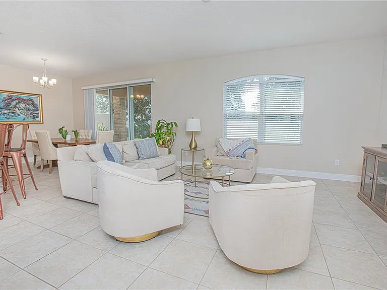 10665 Belfry Cir — Photo 5
