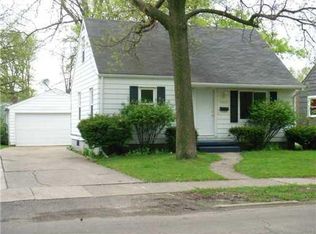 1400 Victor Ave, Lansing, MI 48910