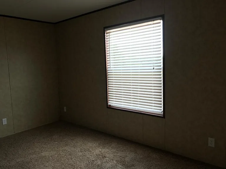 6611 Highway 28 E — Photo 3