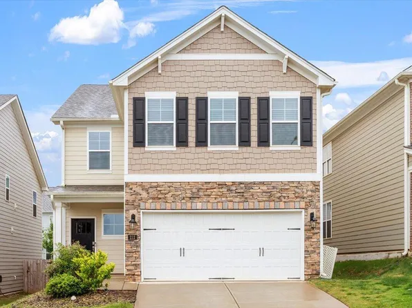 212 Sea Trail St, Hillsborough, NC 27278