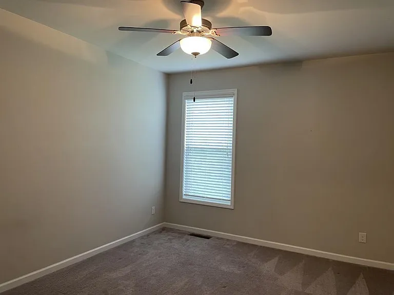 2415 Matlin Way — Photo 18