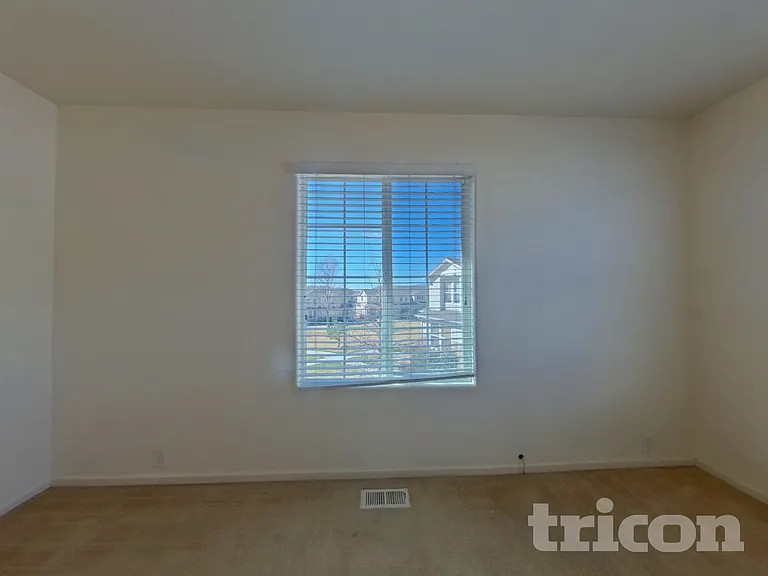 6245 Sierra Grande Point — Photo 10