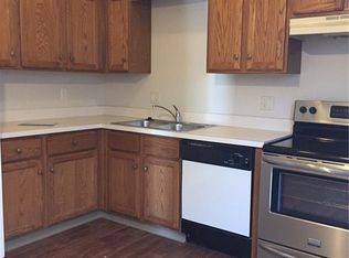 129 Sunset Rd, Avon Lake, OH 44012