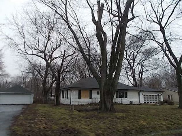 1st image of 15430 Clyde Ave