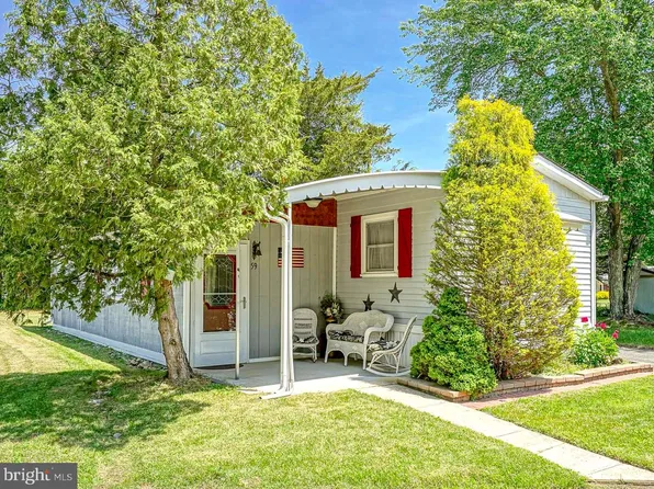 59 Briar Hill Dr, Waterford Works, NJ 08089