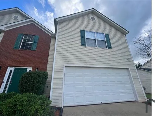1349 Sydney Pond Cir, Lawrenceville, GA 30046