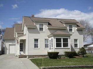 12 Pearl St, Hudson, MA 01749
