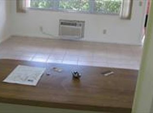 217 Mansfield #F, Boca Raton, FL 33434