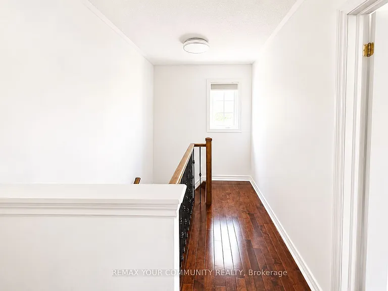 69 Gail Parks Cres — Photo 7