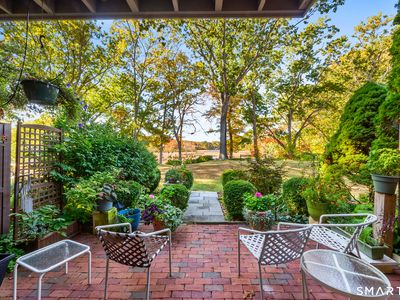 85 River Road #L4, Essex, CT, 06426
