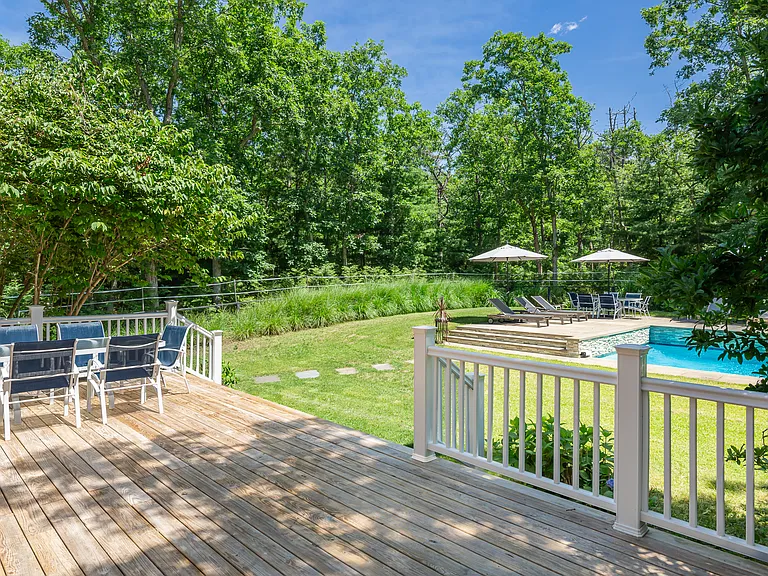546 Hands Creek Rd — Photo 4