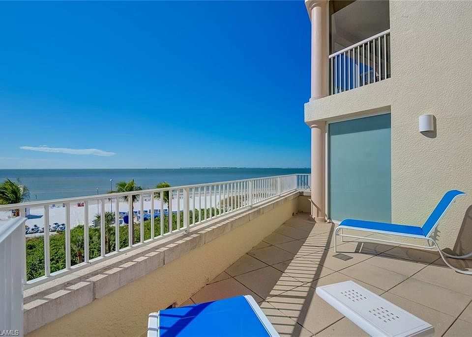 1st image of 190 Estero Blvd #203