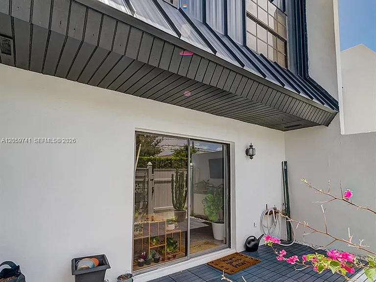 5555 Ludlam Rd #106 — Photo 22