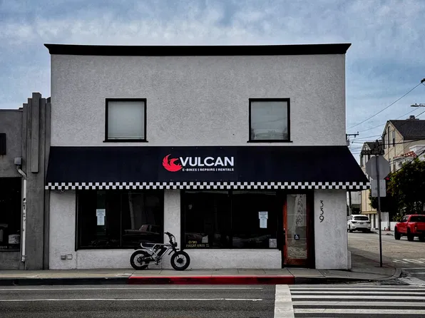 750 4th St #3, Hermosa Beach, CA 90254