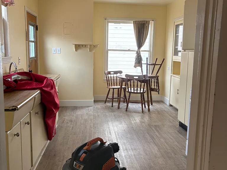 950 Mesa St — Photo 12