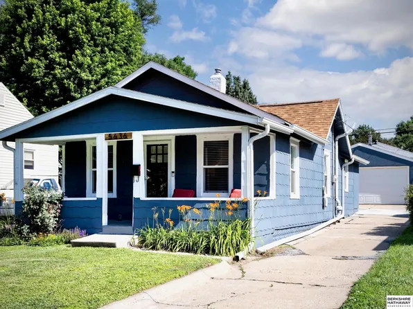 5636 Dorcas St, Omaha, NE 68106