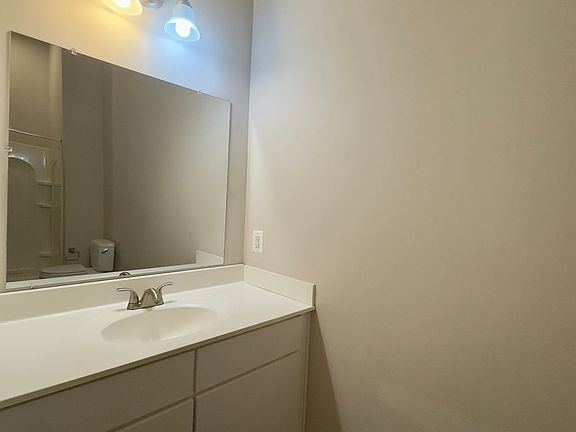 5th image of 505 Park Ave APT 2C