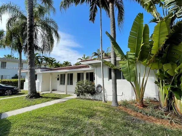 4810 University Dr, Coral Gables, FL 33146