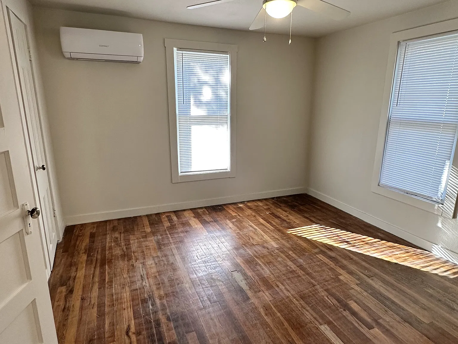 403 S Second - 1 — Photo 3