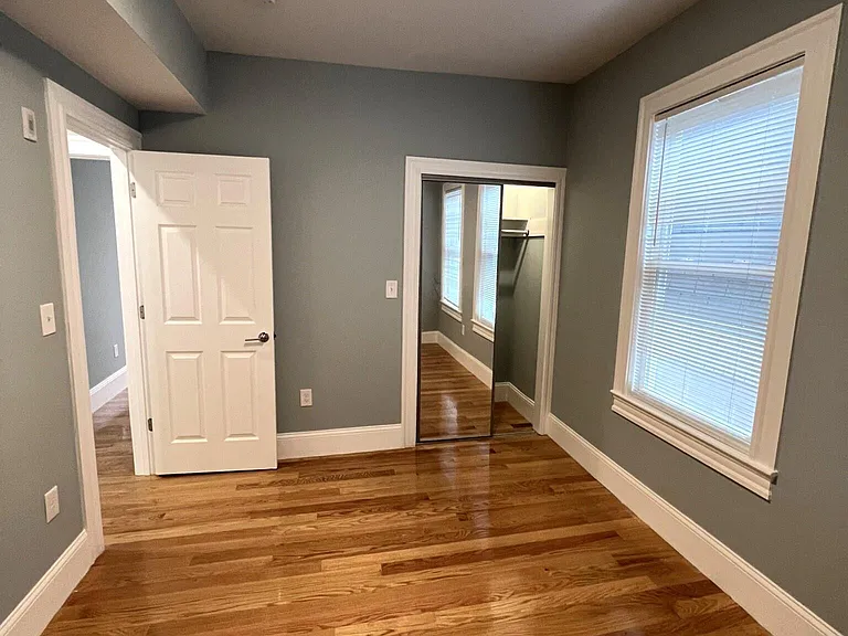 73 Pearl St #1 — Photo 14