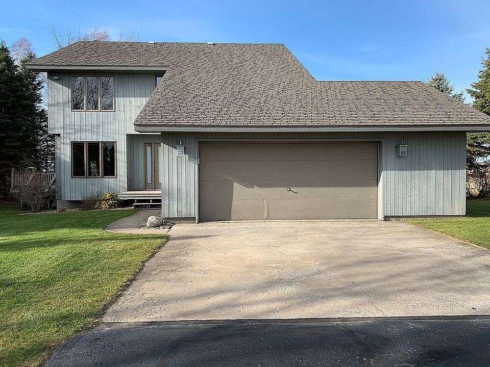 Front - Looking west