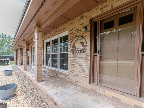 3rd image of 1250 Texas Valley Rd NW