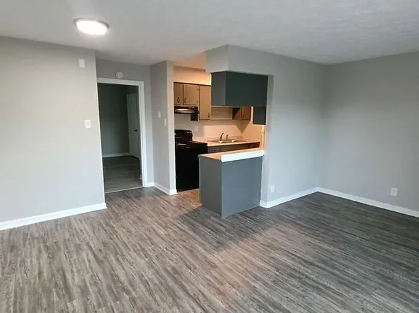 2021 Cambridge Dr APT 44, Lexington, KY 40504