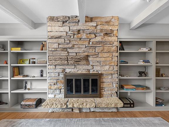 5th image of 29 Blue Ridge Court