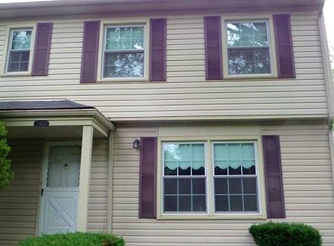 1st image of 2126 Park Place Dr #1